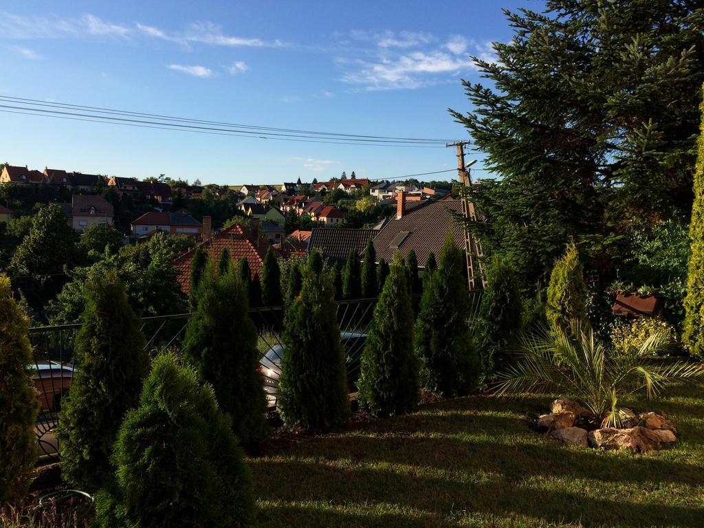 Almagyar Vendégház Eger Exterior foto